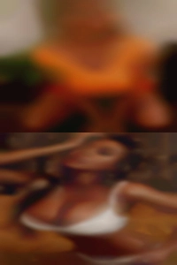 Manhattan and couple looking sex clubs.
